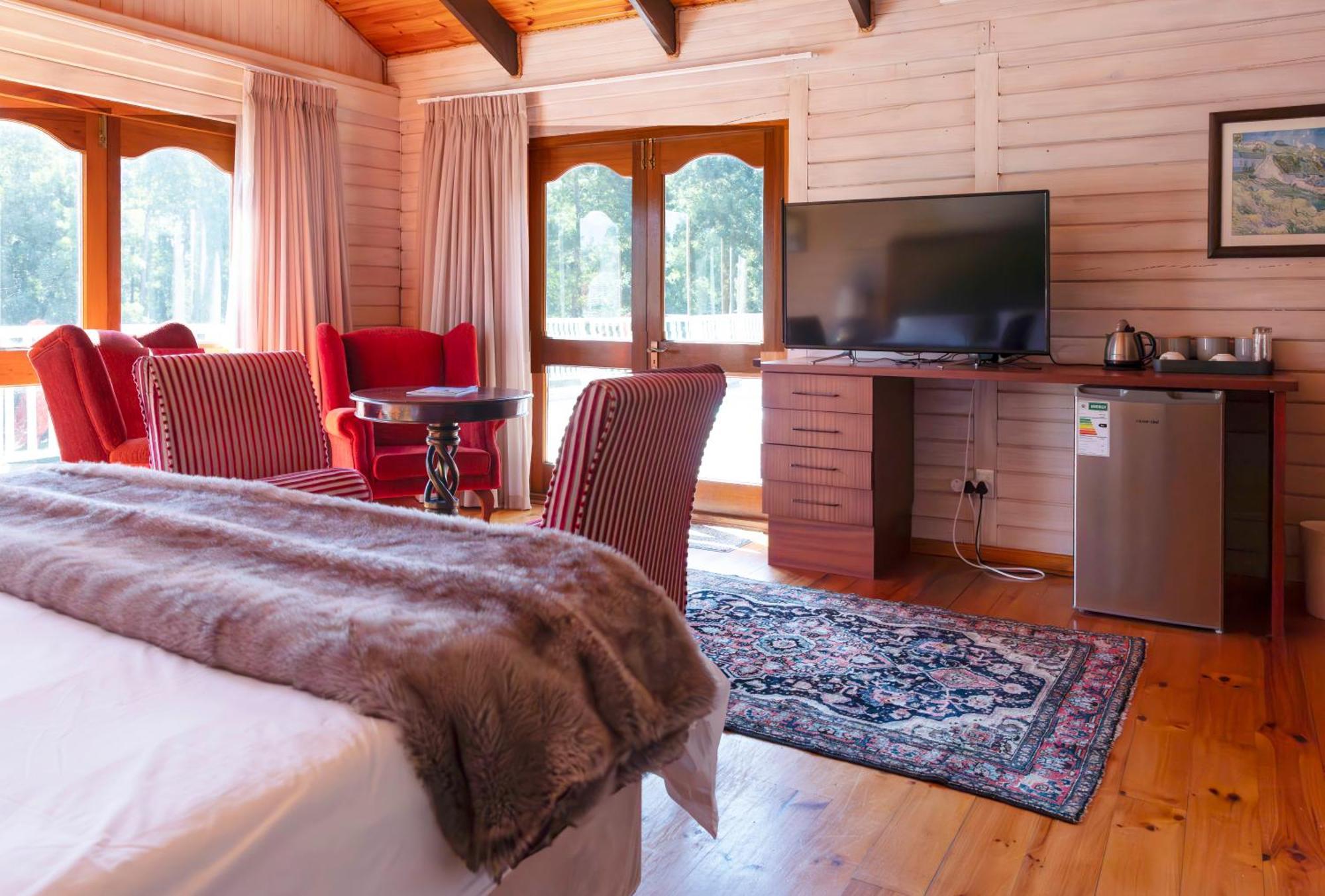 Edenbrook Country Manor Bed & Breakfast Harkerville Bilik gambar