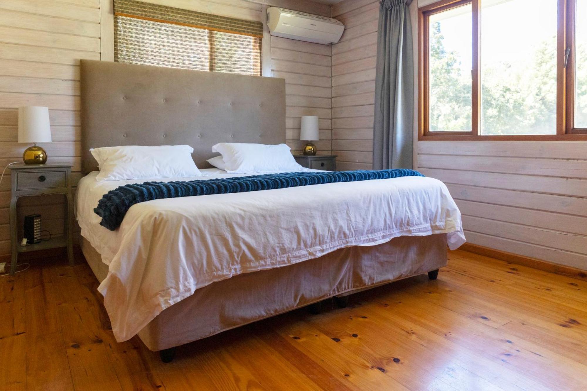 Edenbrook Country Manor Bed & Breakfast Harkerville Bilik gambar